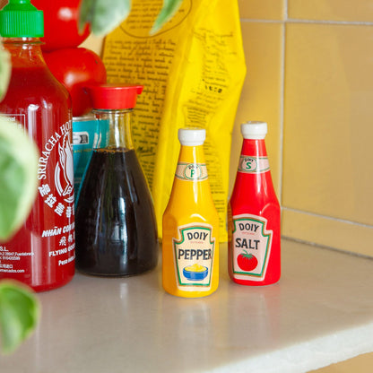 Ketchup & Mustard S & P Shakers
