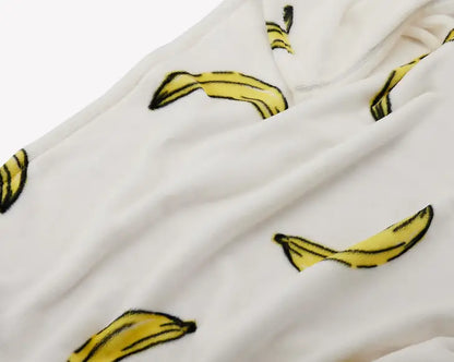 This is BANANAS Throw Blanket